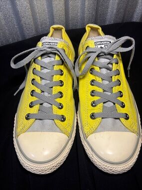 Converse Chuck Taylor All Stars Yellow and Gray Low-Top Canvas Sneakers